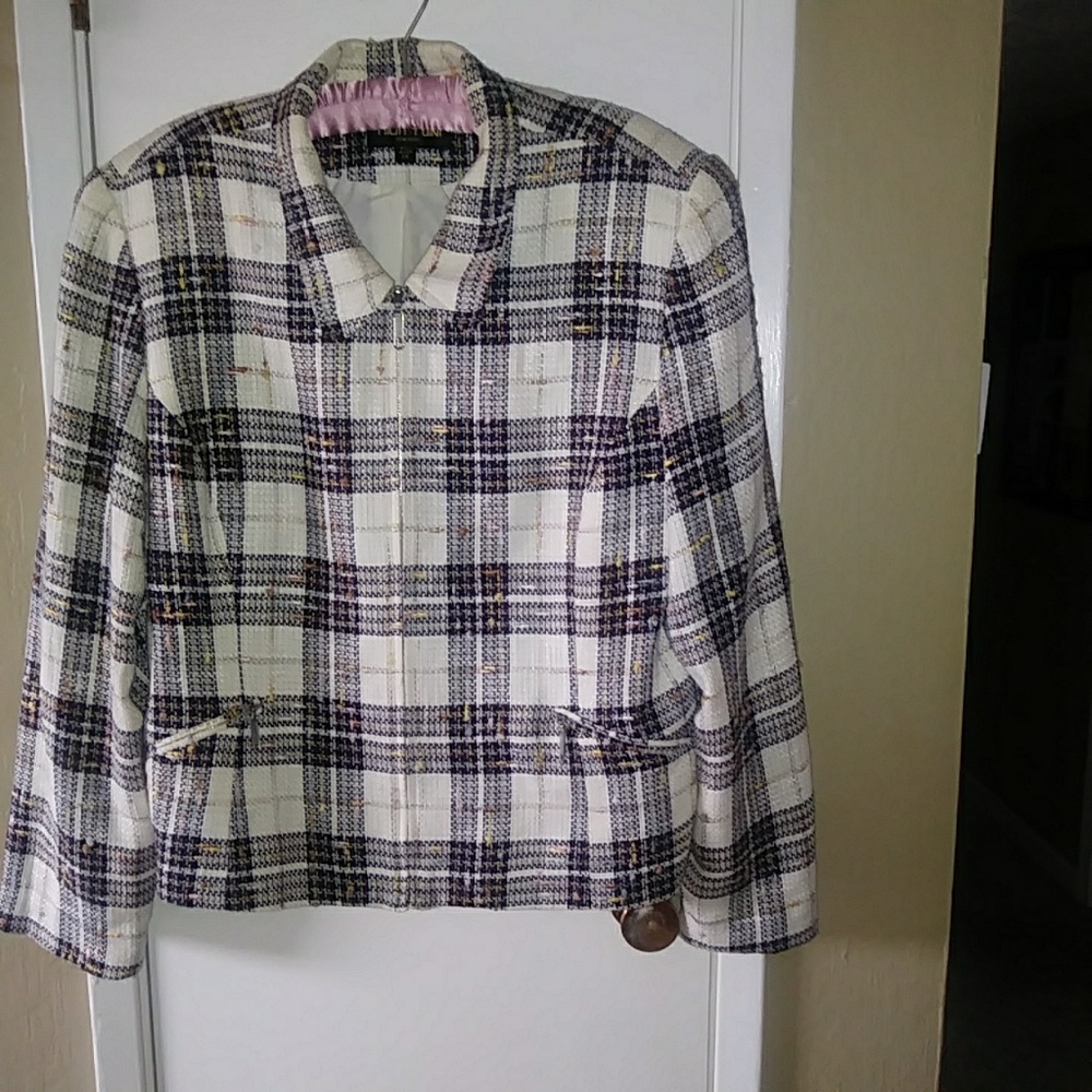 Multi color jacket